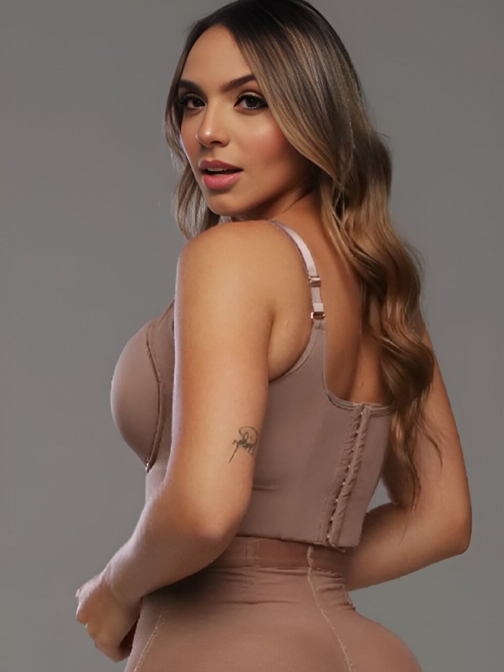 Stagmi Colombian Magic Bra Full Cup SMI03030 Elegant Shaping 34B New w/ Tags!